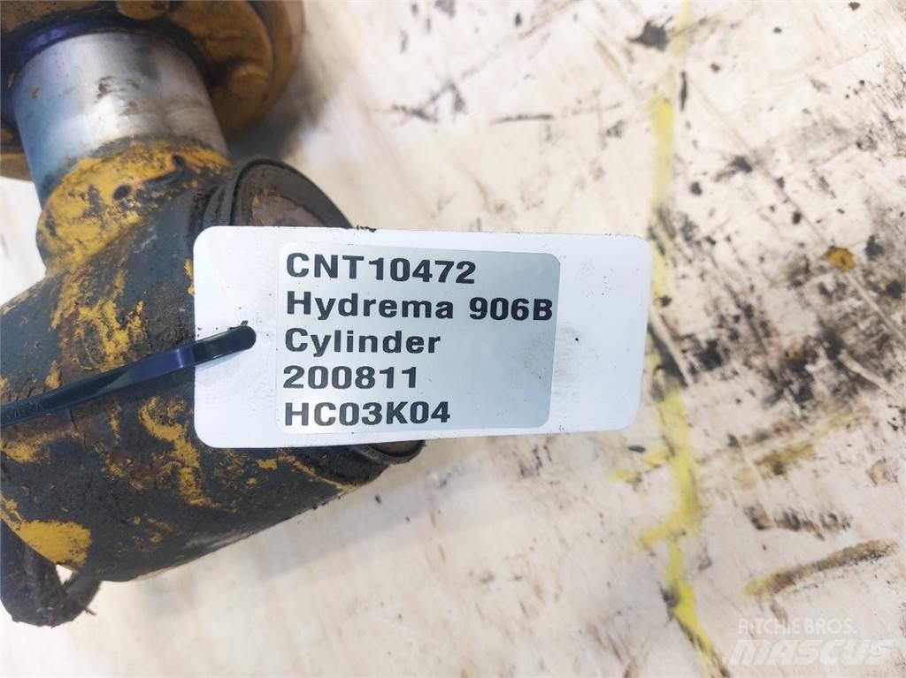 Hydrema 906B Strēles un kausi