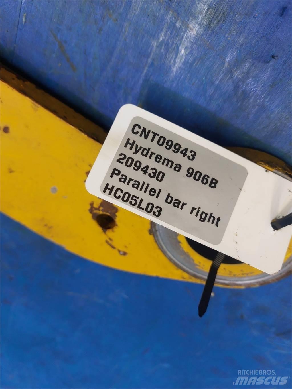 Hydrema 906B Strēles un kausi