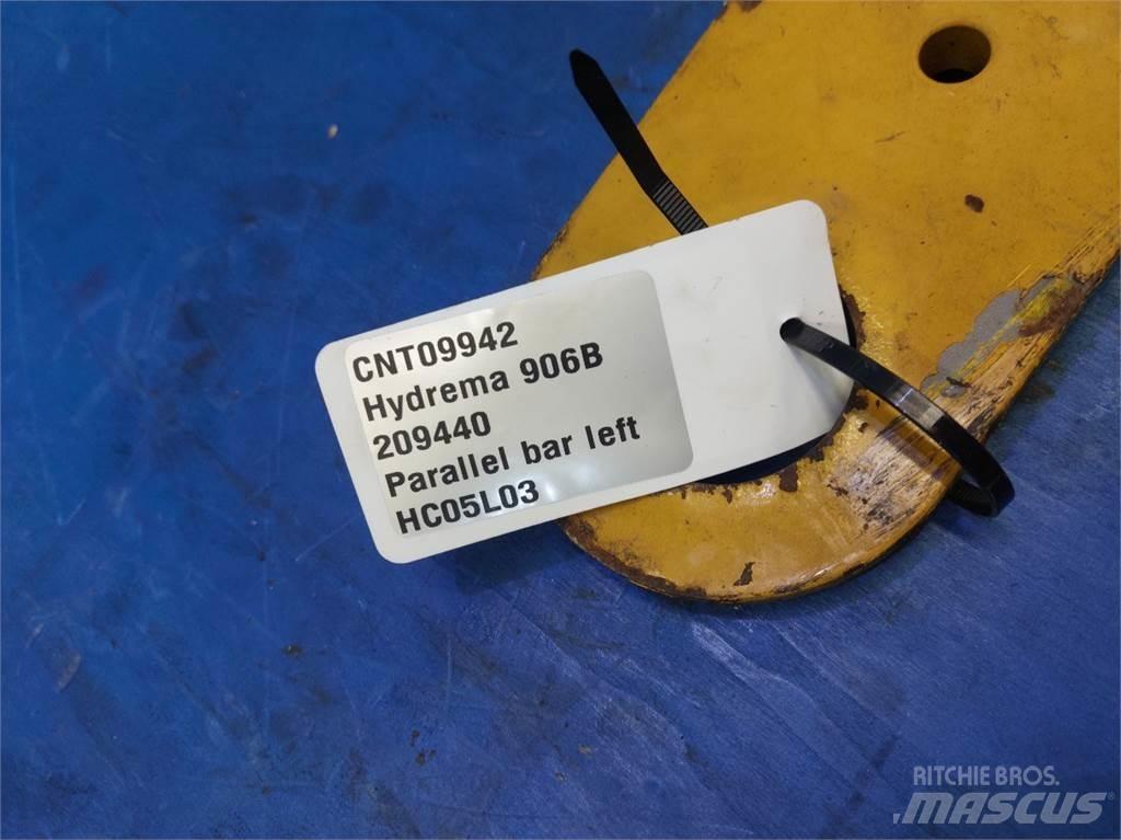 Hydrema 906B Strēles un kausi