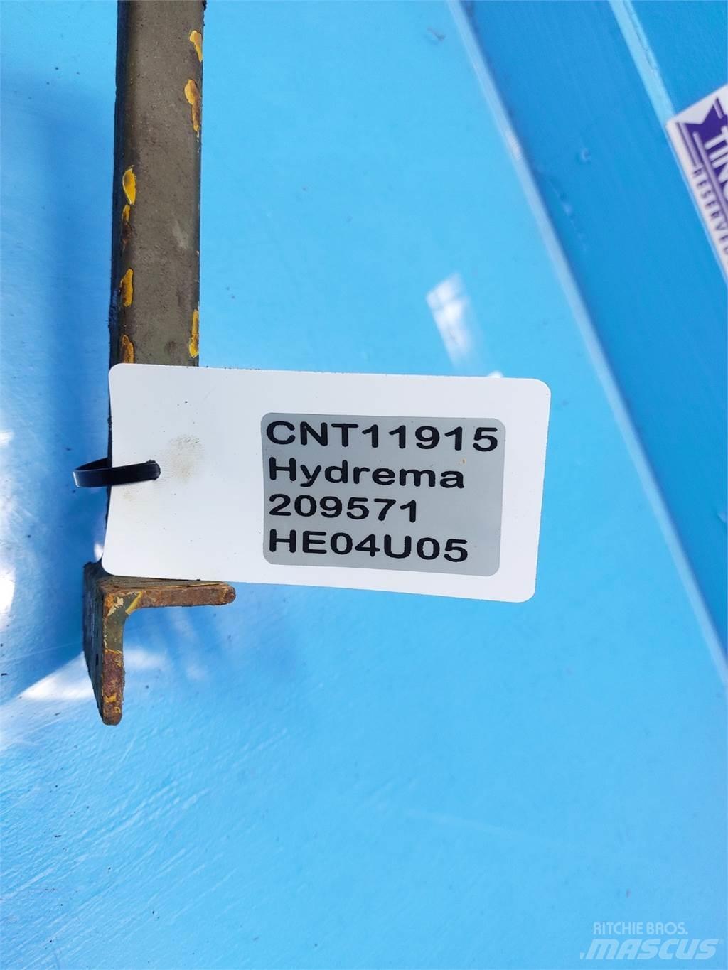 Hydrema 906B Strēles un kausi