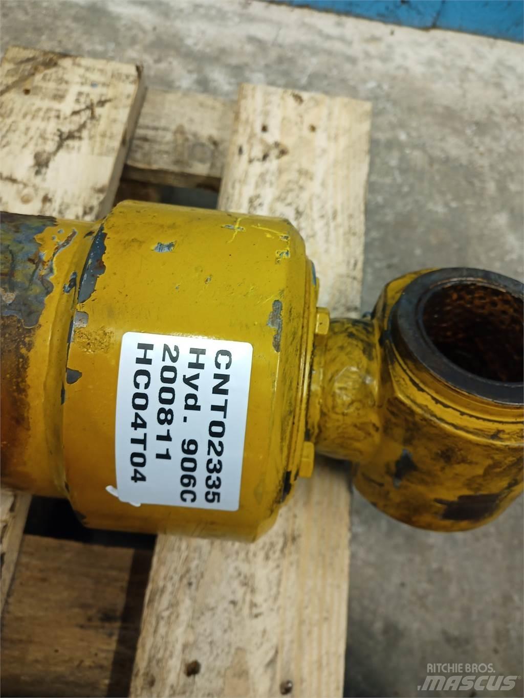 Hydrema 906C Strēles un kausi