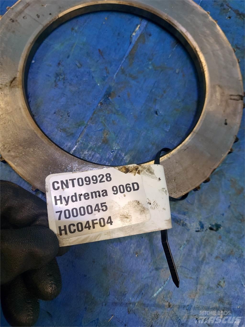 Hydrema 906D Transmisija