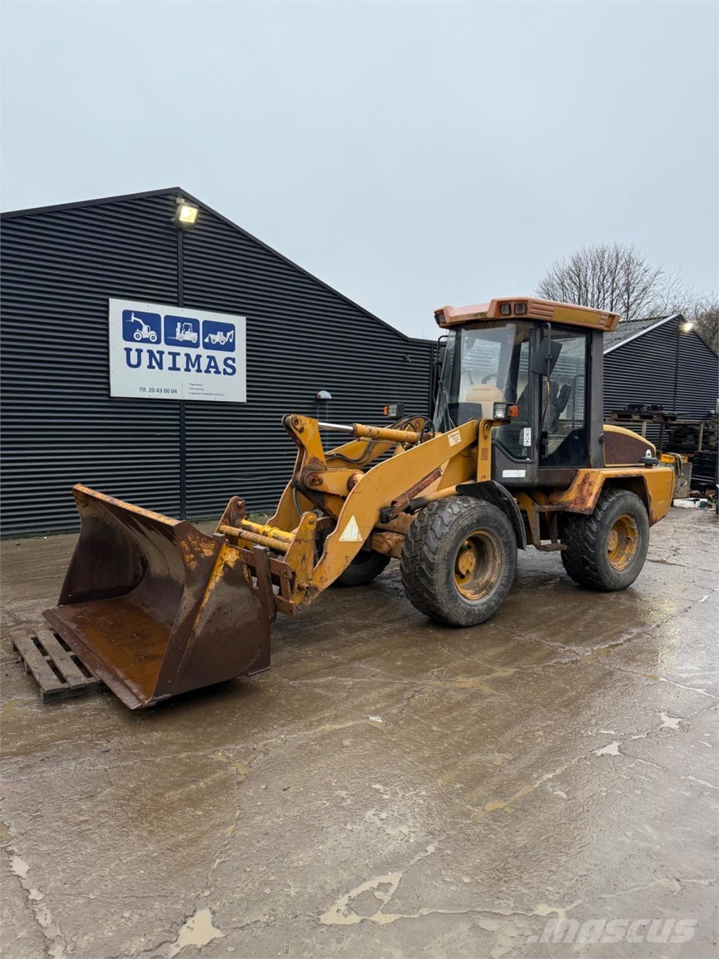 Hydrema WL550C Iekrāvēji uz riteņiem