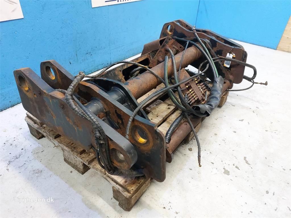 JCB 427 HL Ātrie savienotāji