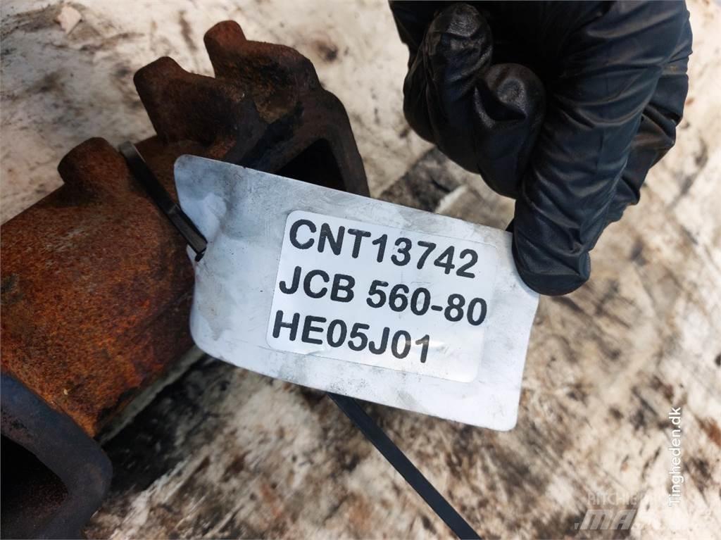 JCB 560-80 Dzinēji