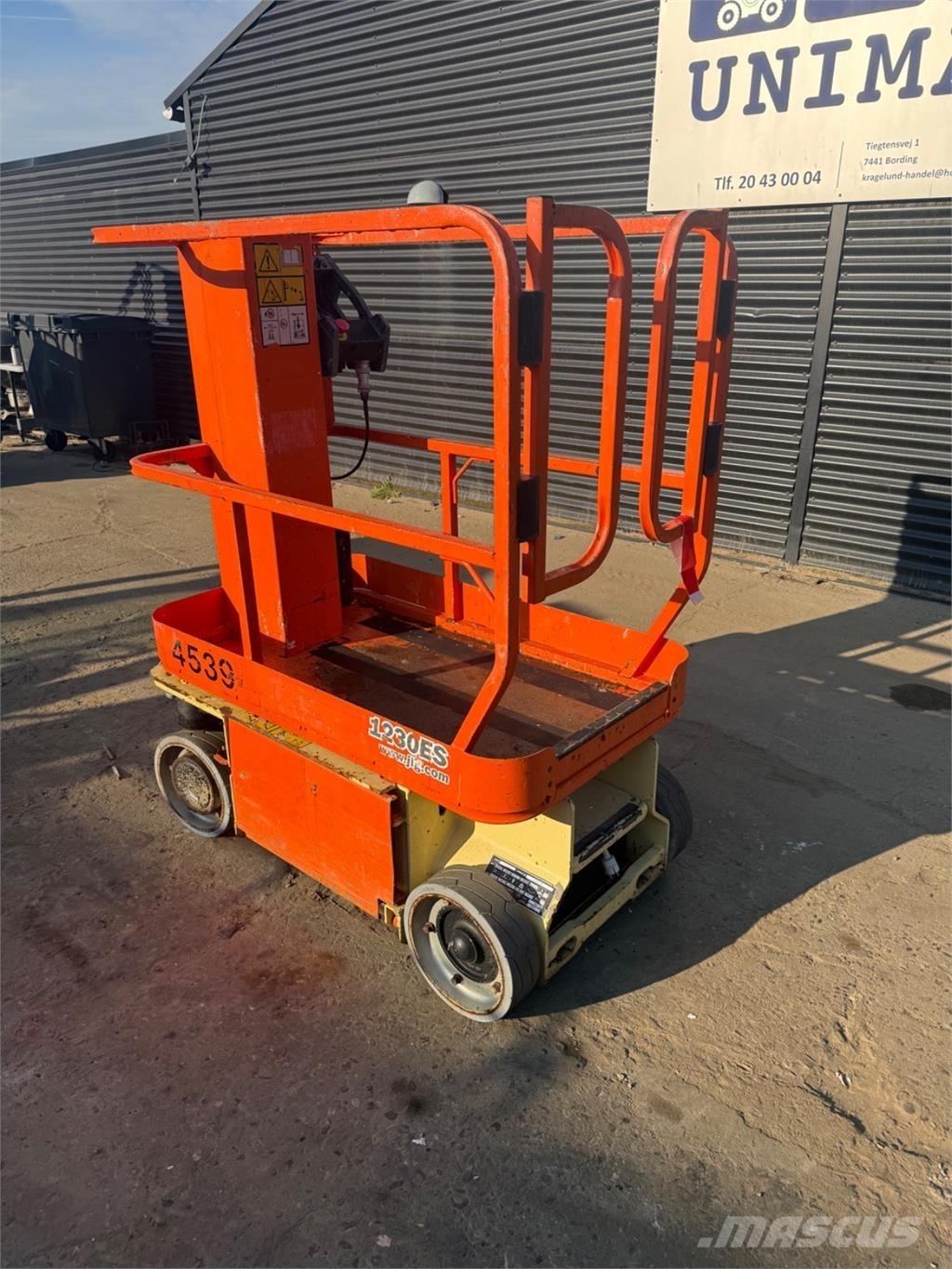 JLG 1230ES Vertikālie pacēlāji