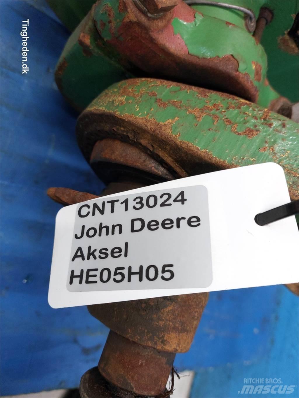 John Deere 1000 Ražas novākšanas kombainu papildaprīkojums