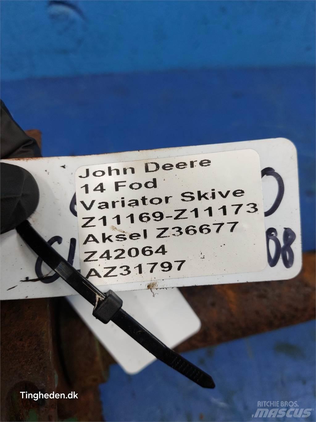 John Deere 1000 Ražas novākšanas kombainu papildaprīkojums