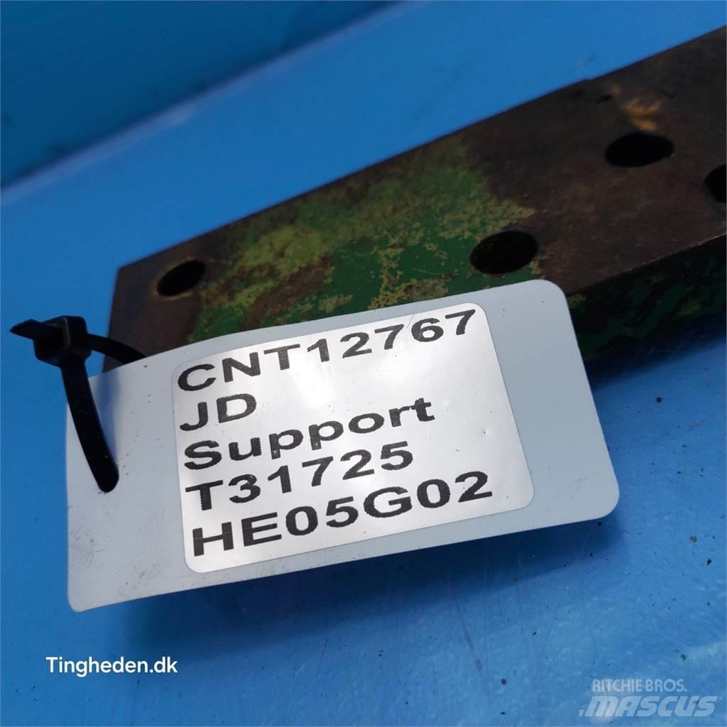 John Deere 1040 Cits traktoru papildaprīkojums