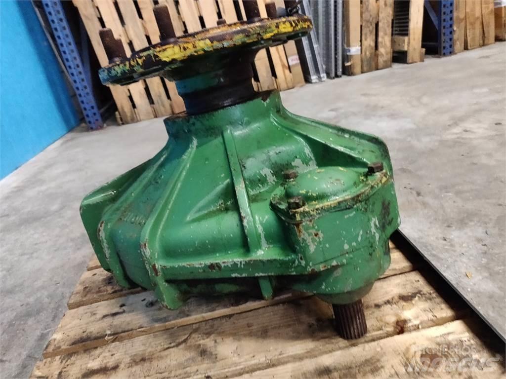John Deere 1065 Ražas novākšanas kombainu papildaprīkojums