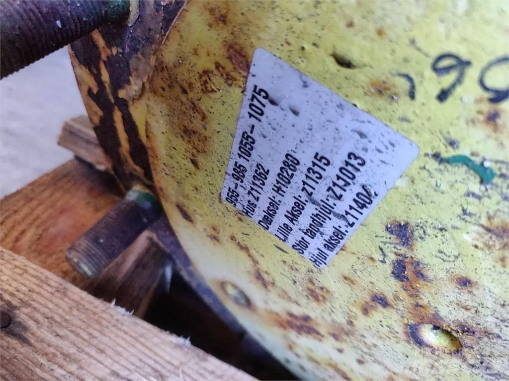 John Deere 1065 Ražas novākšanas kombainu papildaprīkojums