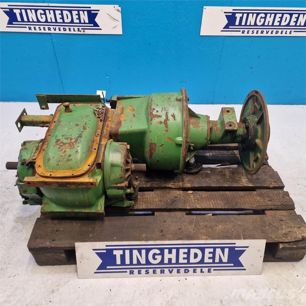 John Deere 1065 Transmisija