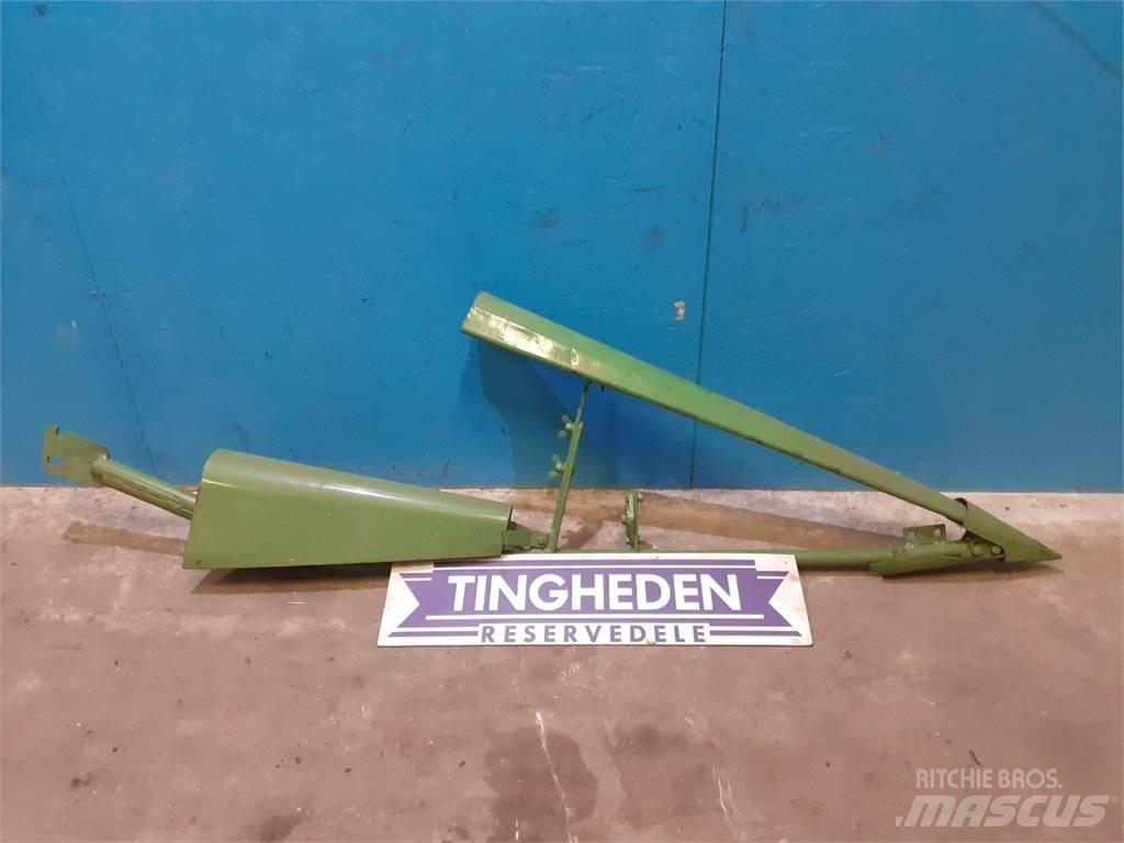 John Deere 1075 Ražas novākšanas kombainu papildaprīkojums