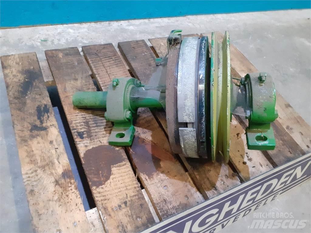John Deere 1075 Ražas novākšanas kombainu papildaprīkojums