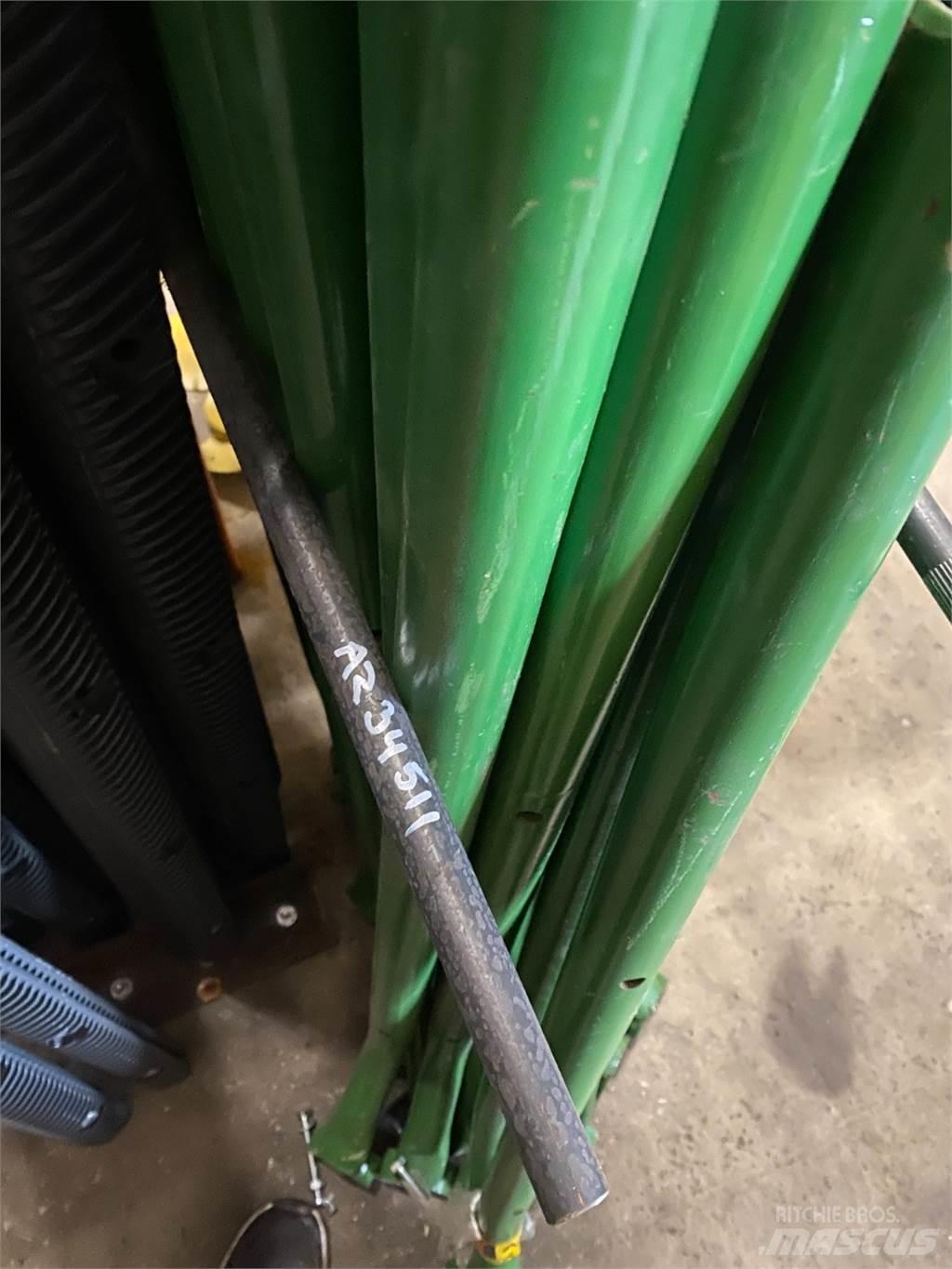 John Deere 1075 Ražas novākšanas kombainu papildaprīkojums