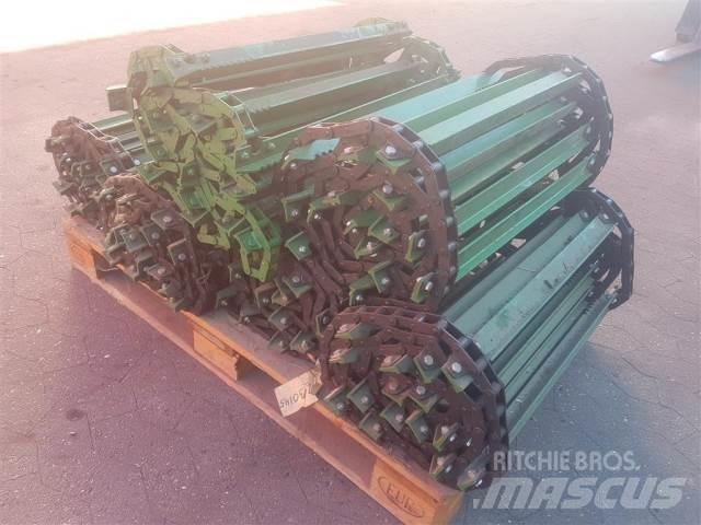 John Deere 1085 Ražas novākšanas kombainu papildaprīkojums
