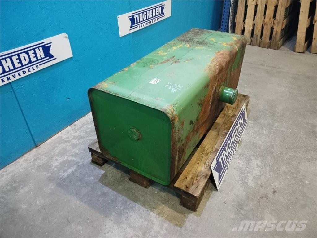 John Deere 1085 Ražas novākšanas kombainu papildaprīkojums