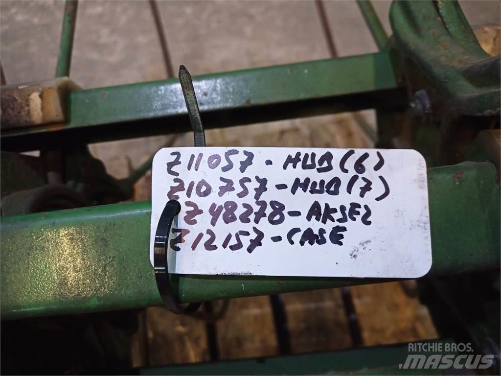 John Deere 1085 Ražas novākšanas kombainu papildaprīkojums
