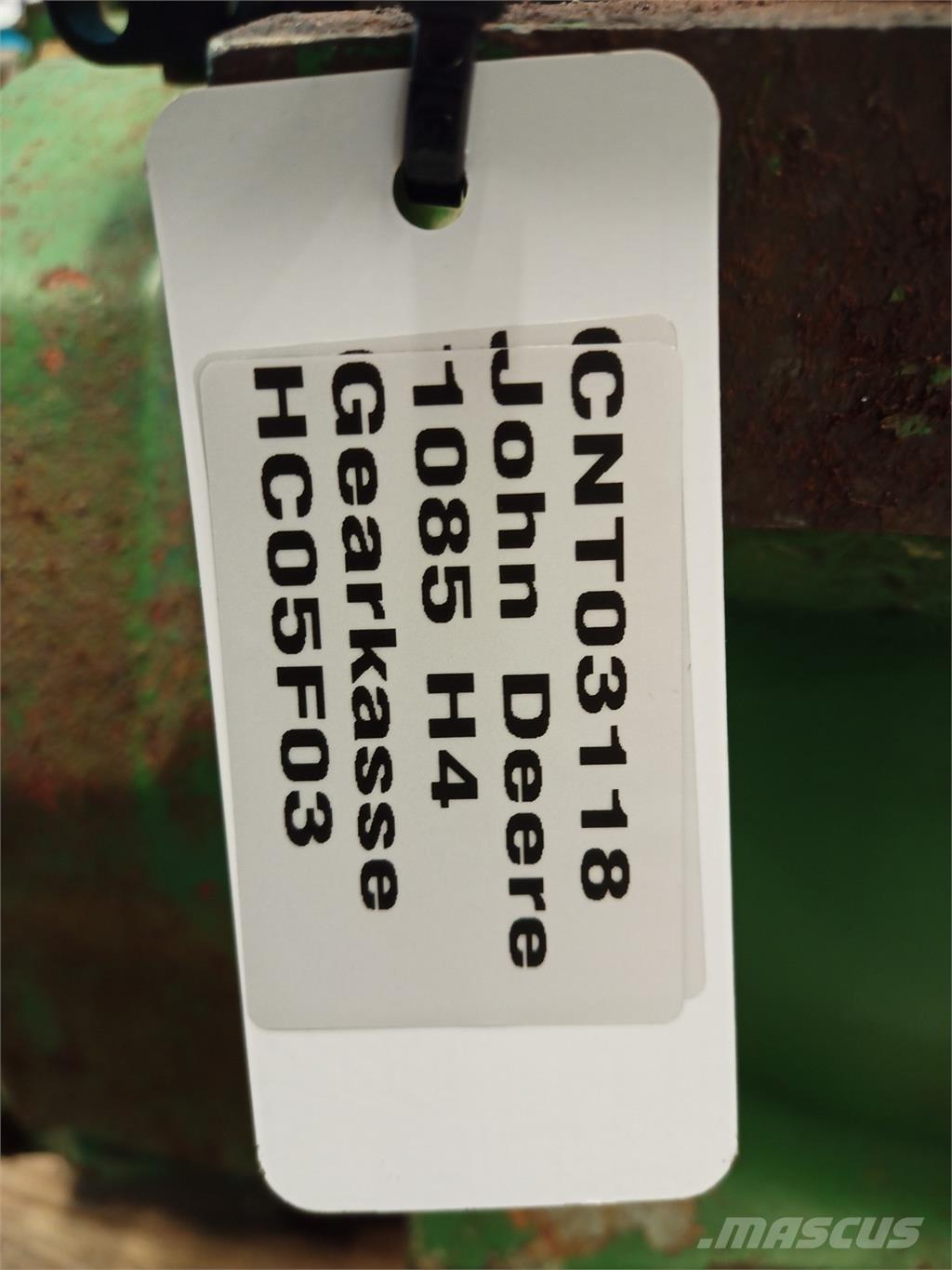 John Deere 1085 Transmisija