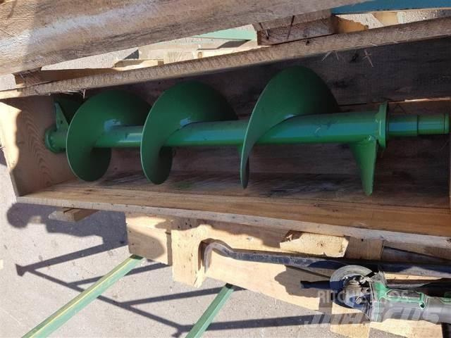 John Deere 1155 Ražas novākšanas kombainu papildaprīkojums
