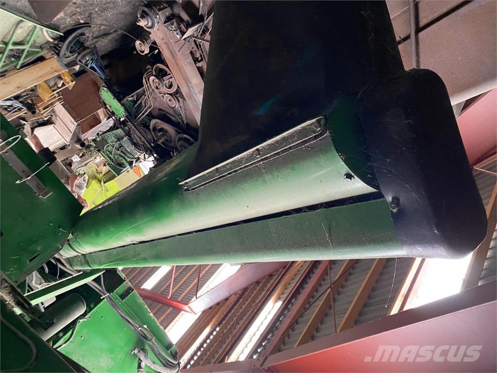 John Deere 1170 Ražas novākšanas kombainu papildaprīkojums