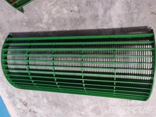 John Deere 1177 Ražas novākšanas kombainu papildaprīkojums