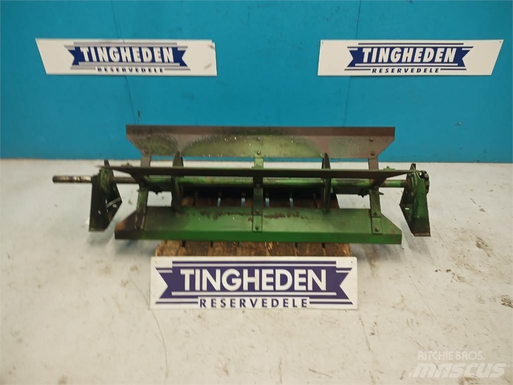 John Deere 1177 Smilšu un sāls kaisītāji