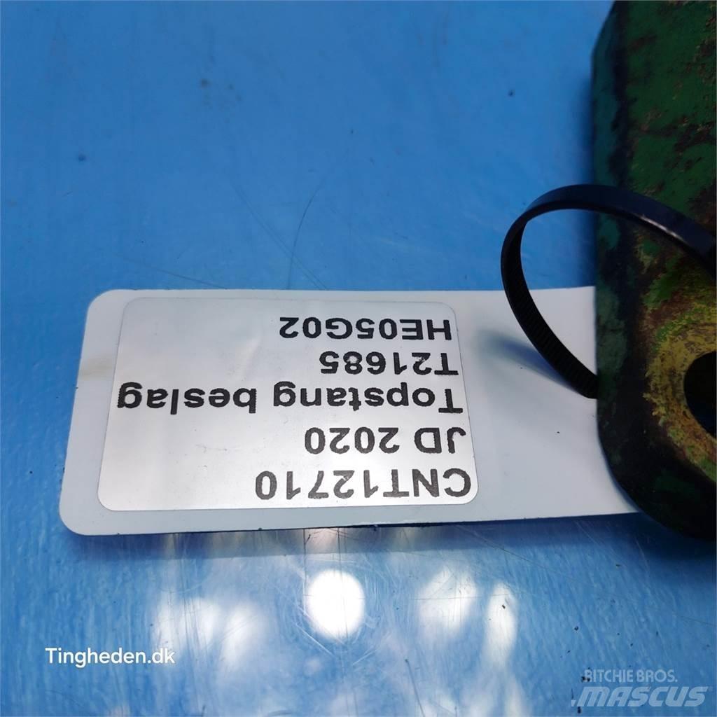 John Deere 2020 Cits traktoru papildaprīkojums