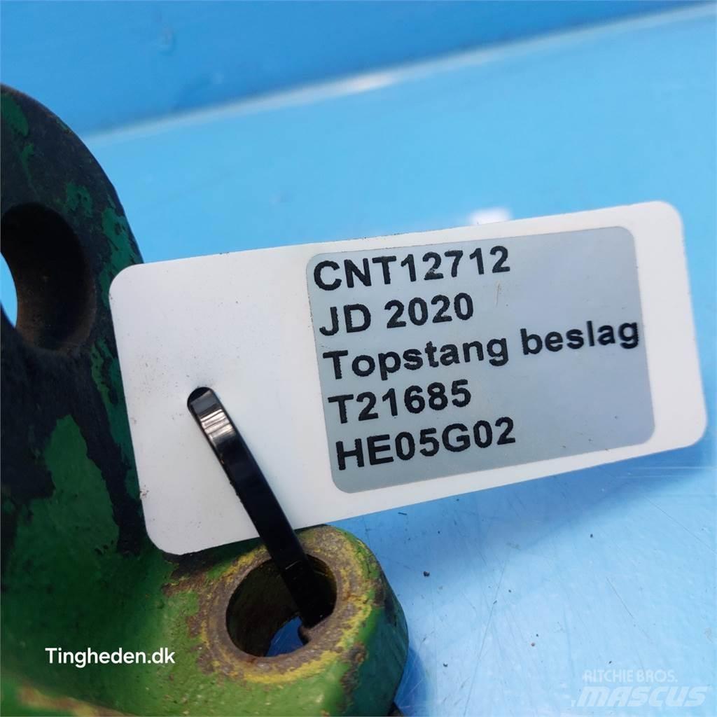John Deere 2020 Cits traktoru papildaprīkojums