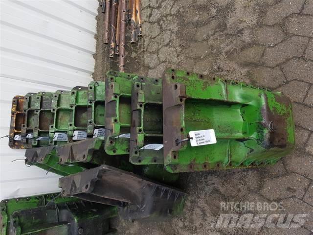 John Deere 2030 Dzinēji