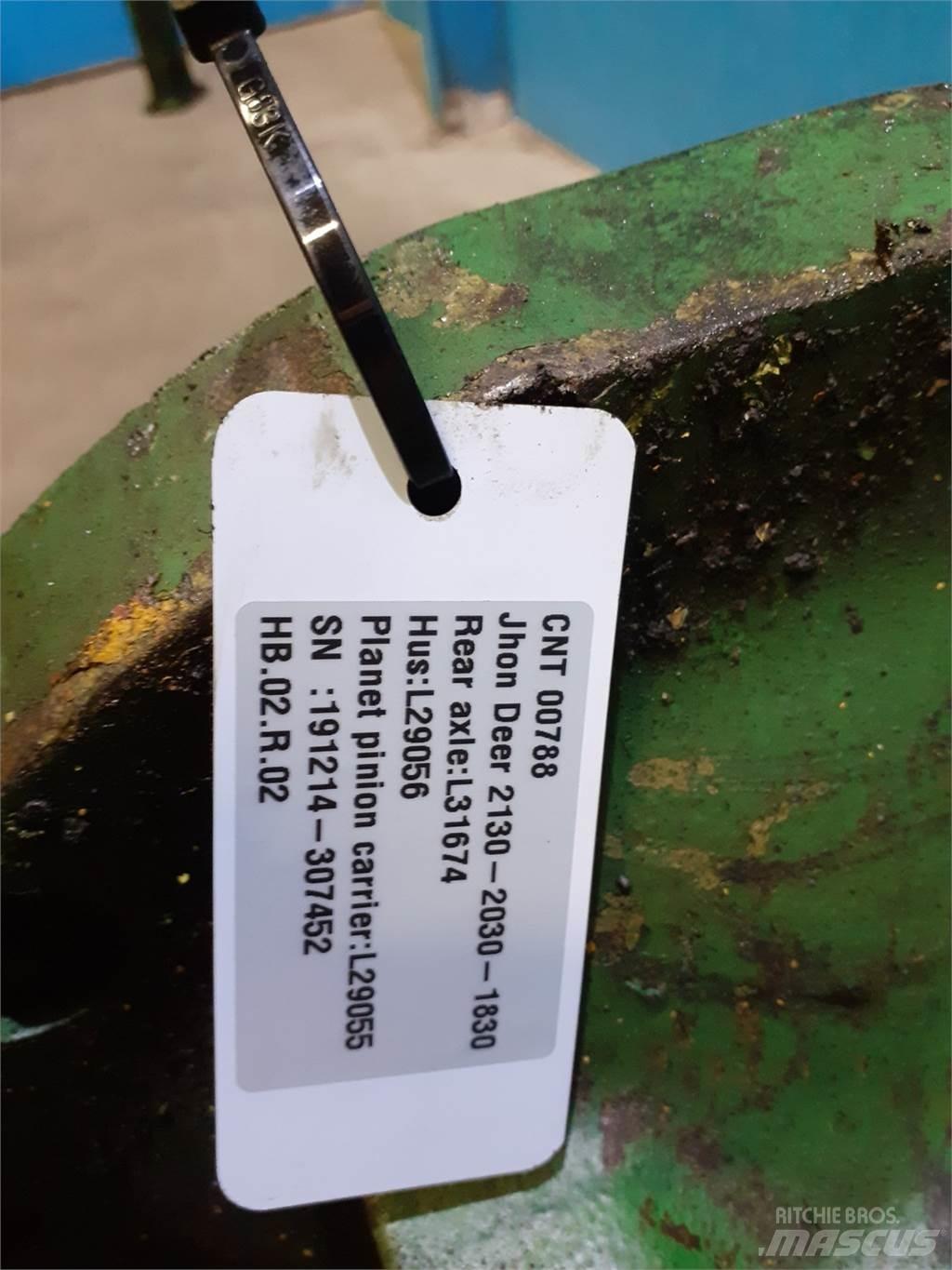 John Deere 2030 Cits traktoru papildaprīkojums
