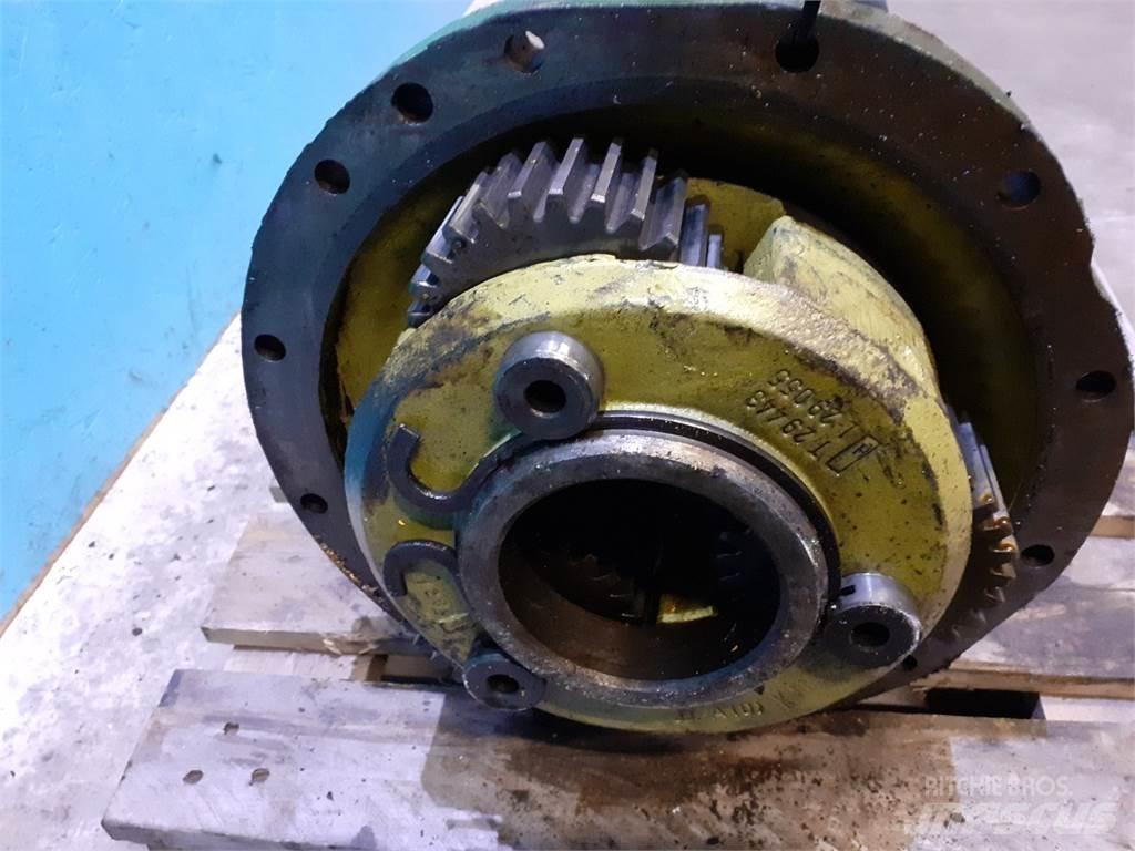 John Deere 2030 Cits traktoru papildaprīkojums