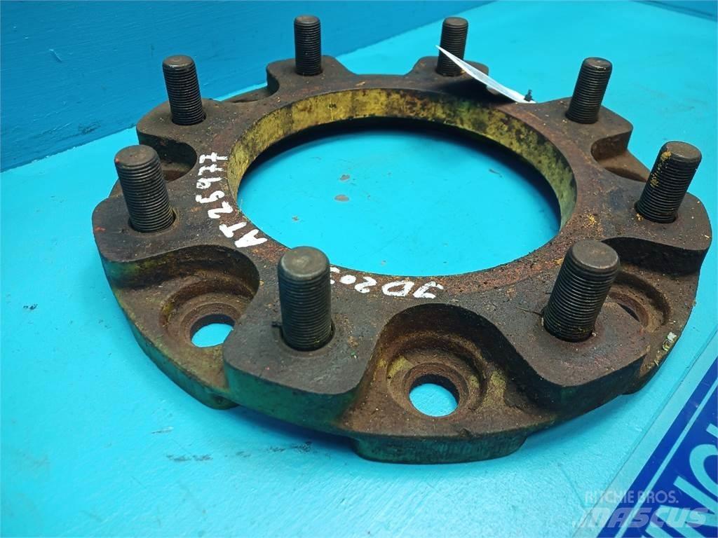 John Deere 2030 Cits traktoru papildaprīkojums