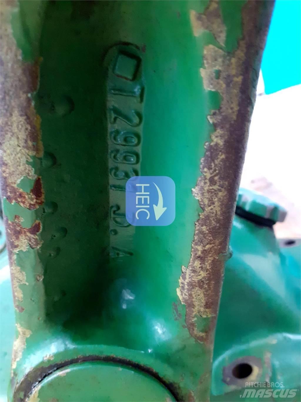 John Deere 2030 Cits traktoru papildaprīkojums