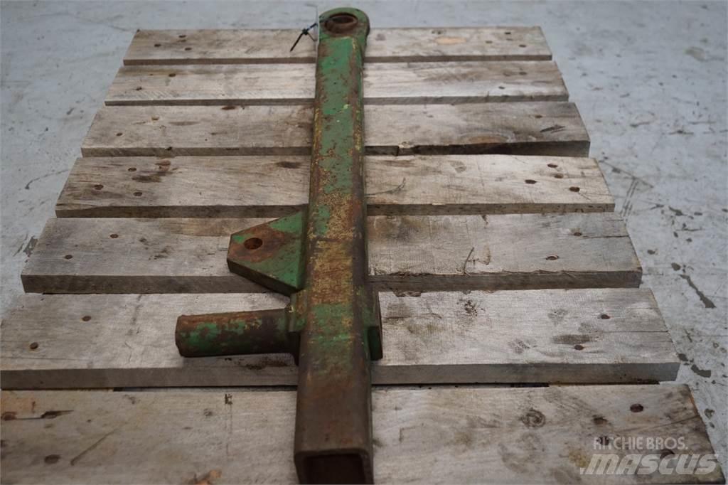 John Deere 2030 Cits traktoru papildaprīkojums
