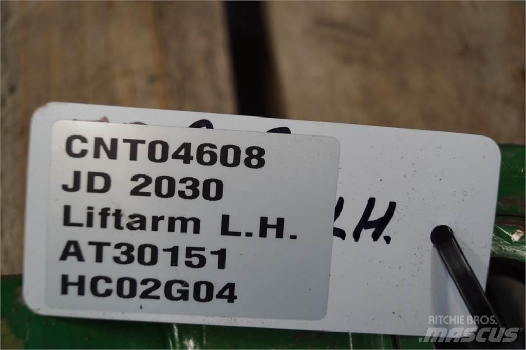 John Deere 2030 Cits traktoru papildaprīkojums