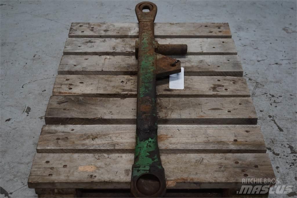 John Deere 2030 Cits traktoru papildaprīkojums