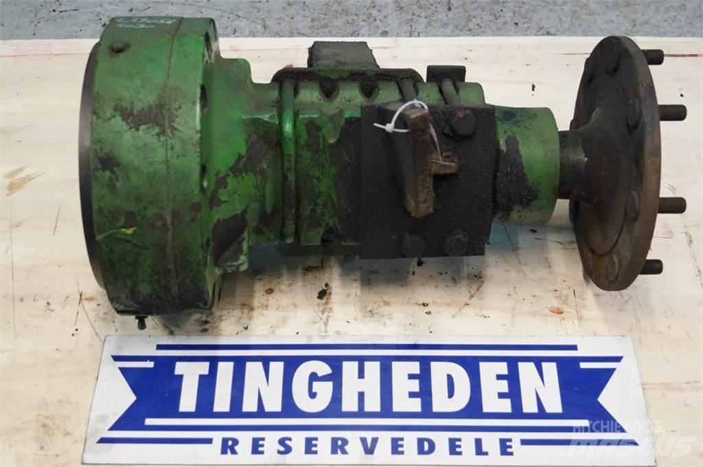 John Deere 2030 Cits traktoru papildaprīkojums