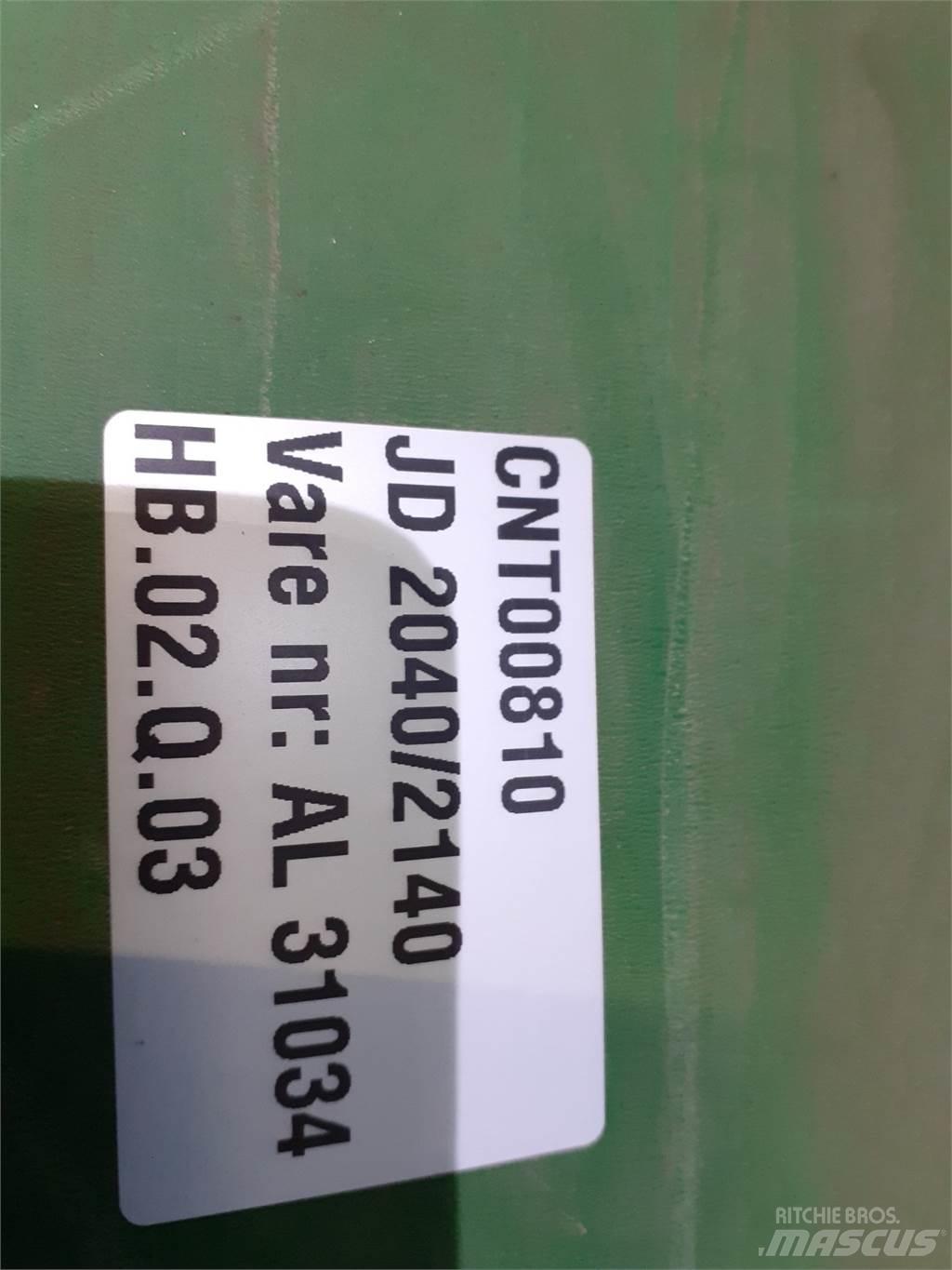 John Deere 2040 Cits traktoru papildaprīkojums