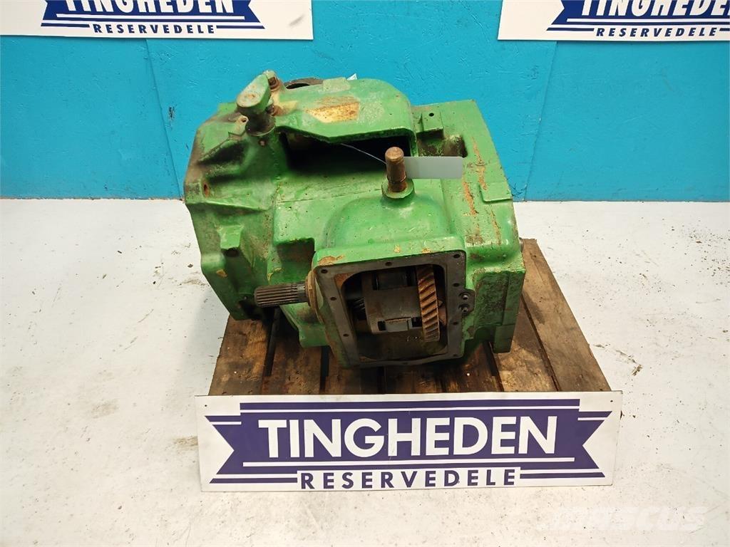 John Deere 2040 Transmisija