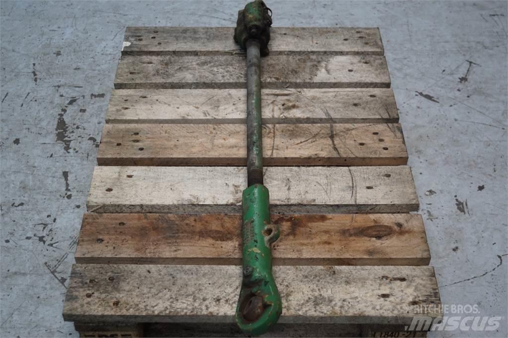 John Deere 2040 Cits traktoru papildaprīkojums