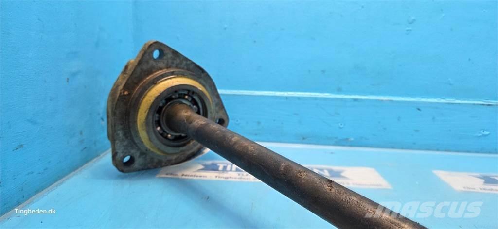 John Deere 2040 Cits traktoru papildaprīkojums