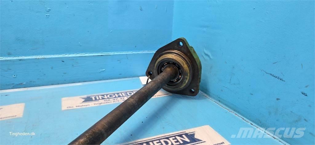 John Deere 2040 Cits traktoru papildaprīkojums
