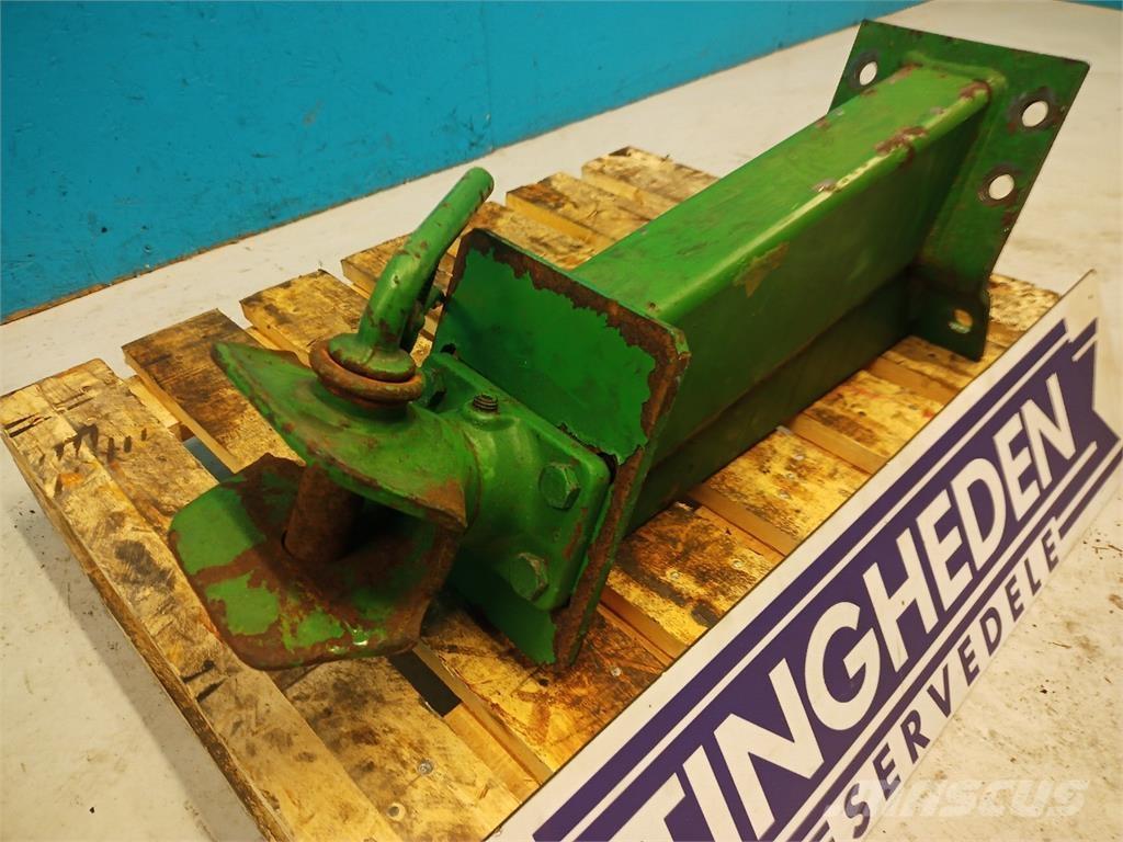John Deere 2054 Ražas novākšanas kombainu papildaprīkojums