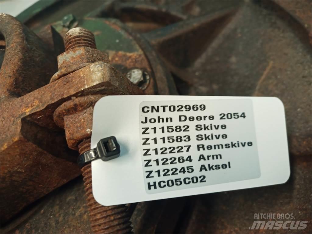John Deere 2054 Lauksaimniecība- Citi