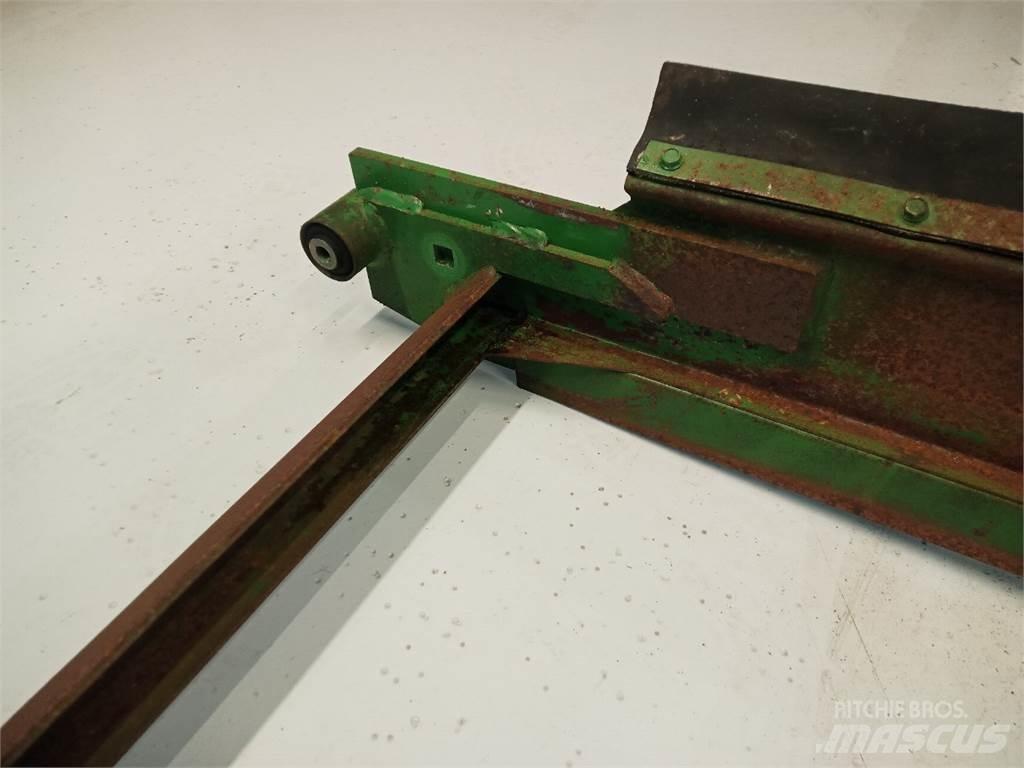 John Deere 2054 Smilšu un sāls kaisītāji