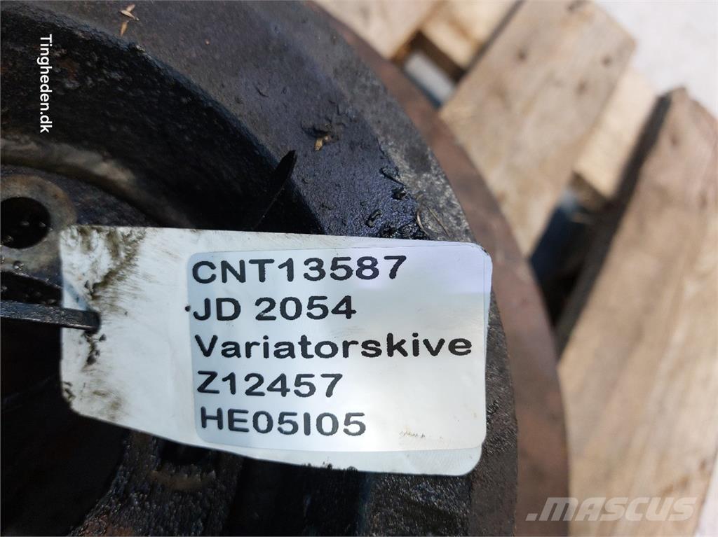 John Deere 2054 Lauksaimniecība- Citi