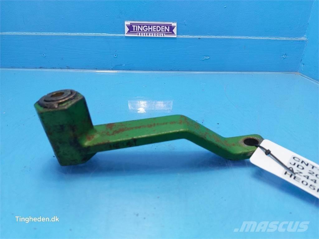 John Deere 2056 Ražas novākšanas kombainu papildaprīkojums