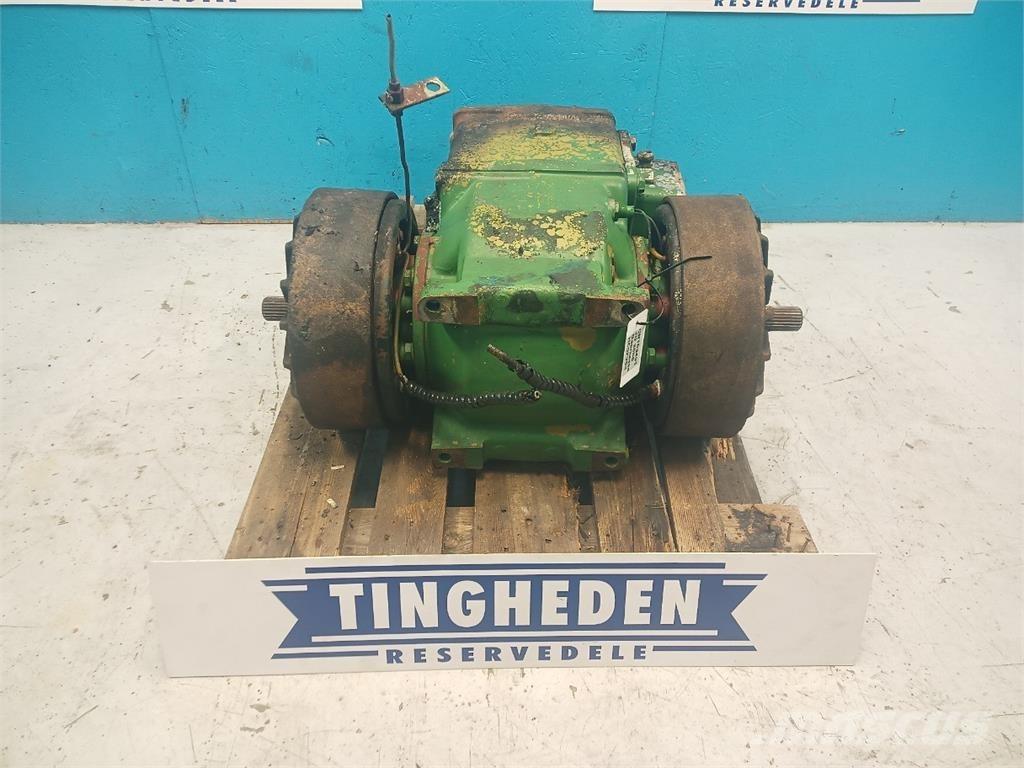 John Deere 2066 Transmisija