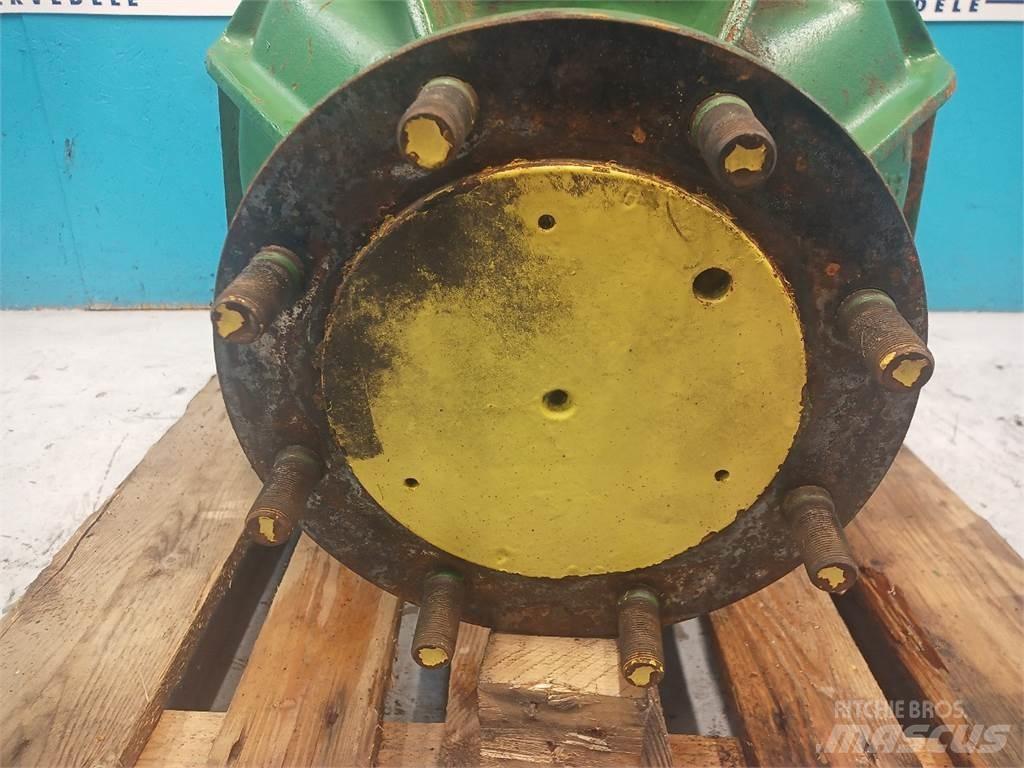 John Deere 2066 Ražas novākšanas kombainu papildaprīkojums